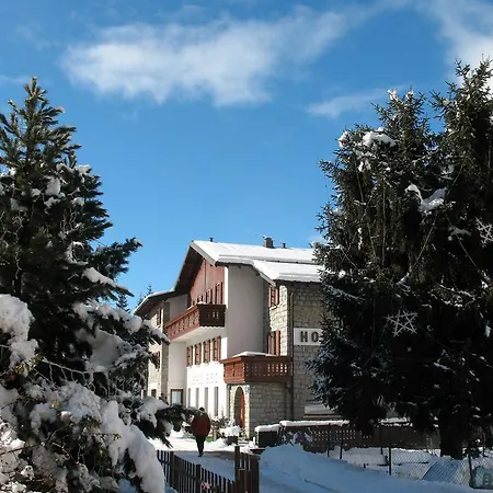Hotel Bleis 3*